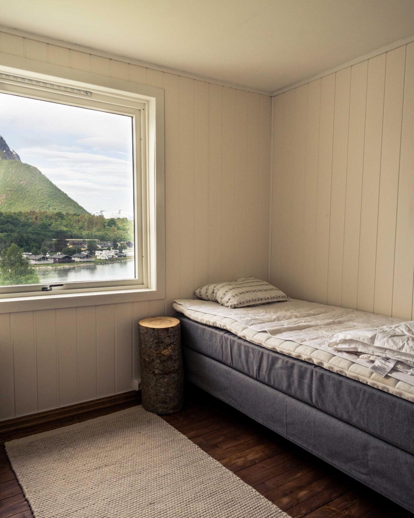 Villa Vertical - Room Skorgedalen Åndalsnes Buitenkant foto